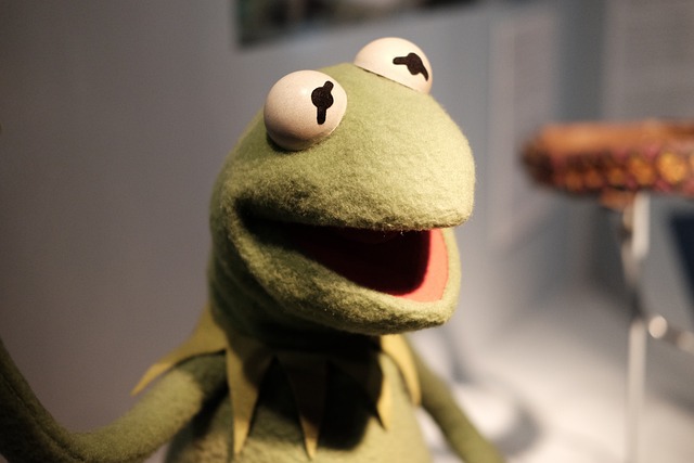 A Kermit the Frog puppet. Image by Adam Evertsson from Pixabay