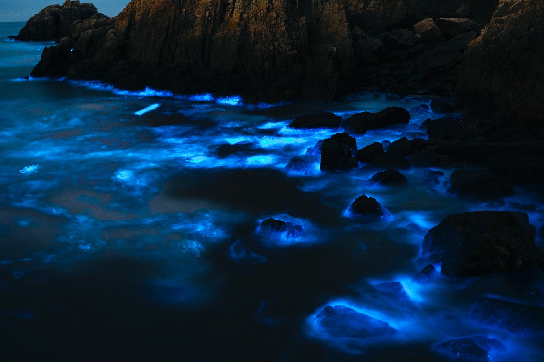 Glowing water.