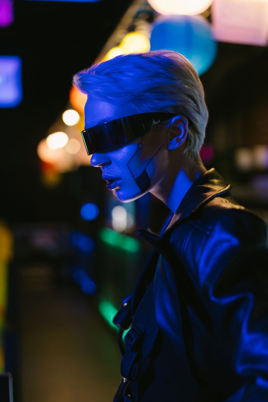 A woman in a Cyberpunk costume.